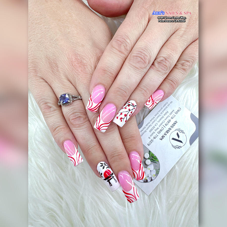 Everyday nail style